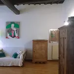 Casa Vicolo Del Leopardo Trastevere