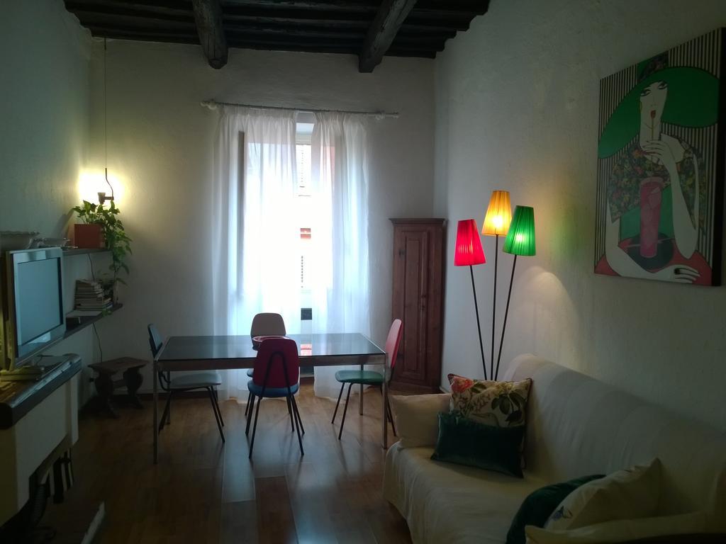 Casa Vicolo Del Leopardo Trastevere Apartment Rom